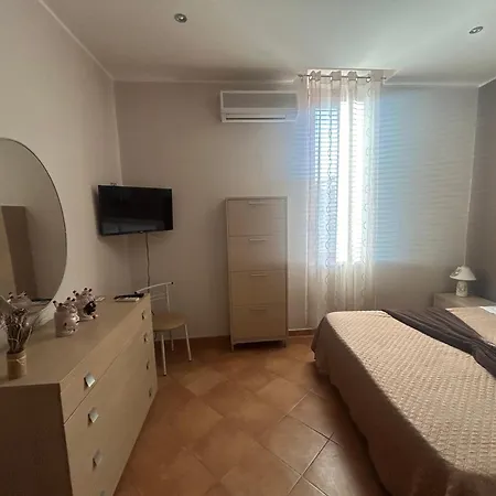 Dimora Medea Apartment